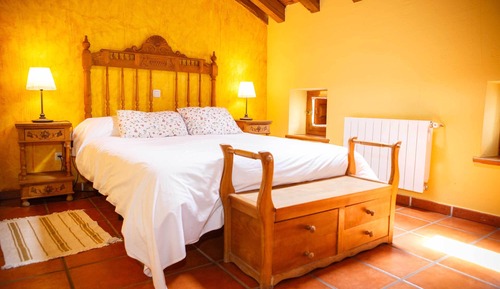 House, 2 Bedrooms, Terrace, Mountain View (Maillo)