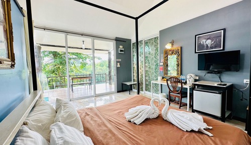 Deluxe Garden Double or Twin