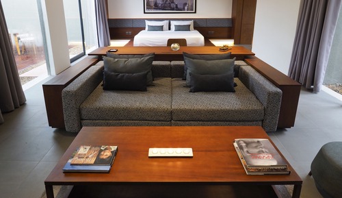 Courtyard Suite