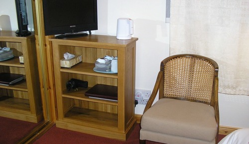Twin Room (Hill View)