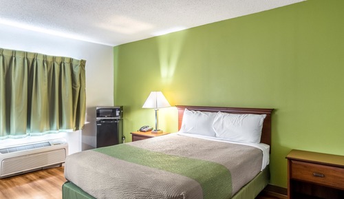 Deluxe Room, 2 Queen Beds, Accessible, Non Smoking