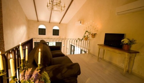 Duplex Suite 