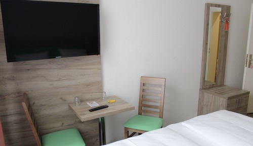 Double Room, Private Bathroom