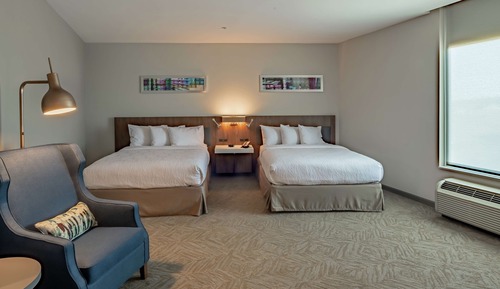 Room, 2 Queen Beds, Accessible, Bathtub (Hear Access Tub)