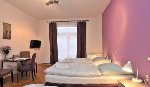 Economy Triple Room, 1 Bedroom (9C)
