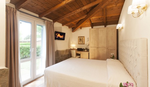 Two Bedroom Apartment for 4 people