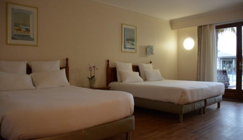 Family Quadruple Room, Pool View