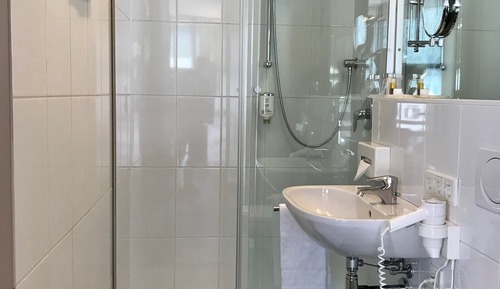single room - white welzenbach tower