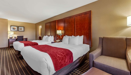 Standard Room, 2 Queen Beds, Non Smoking