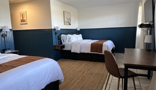 Standard Room, 2 Double Beds, Non Smoking