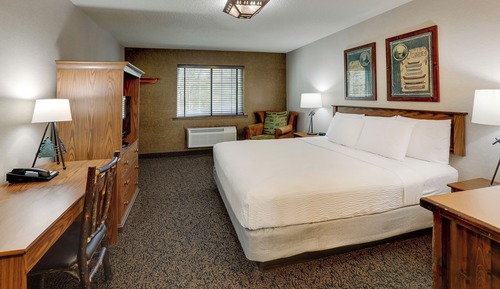 Deluxe Room, 1 King Bed