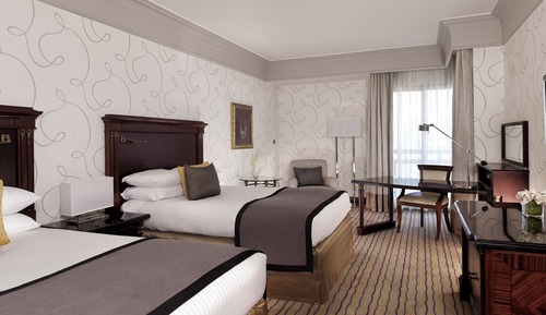 Club Room, 2 Twin Beds, Accessible, Smoking (Club Lounge Access)