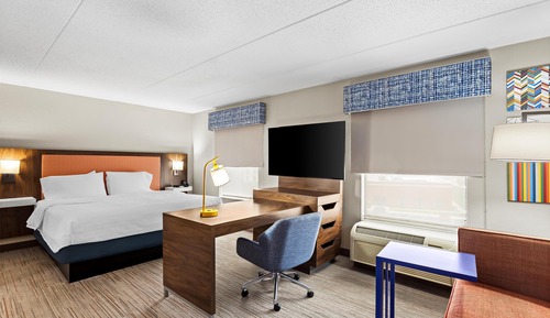 Studio, Multiple Beds