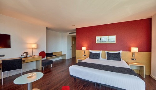 Panoramic Room, 1 King Bed, City View