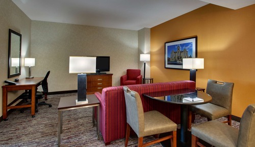 Suite, Multiple Beds (2 Rooms, Oversized)