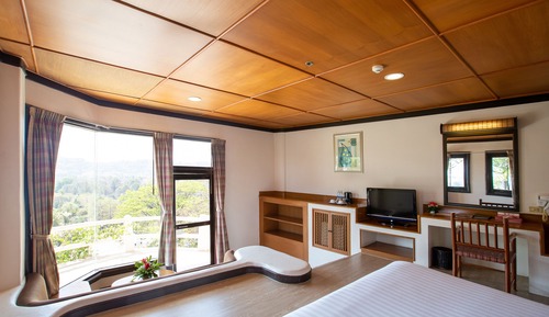 Superior Room, Garden View