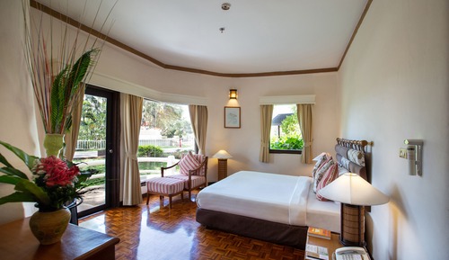 Hillside Chalet 1 Bedroom Suite