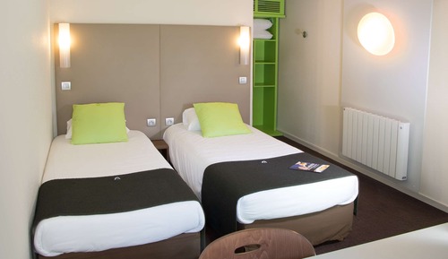 Standard Room, 2 Twin Beds