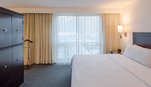 Suite, 1 King Bed
