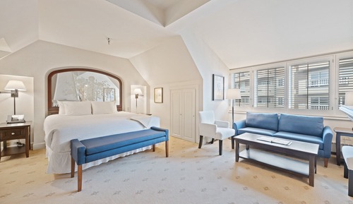 Lodge Room