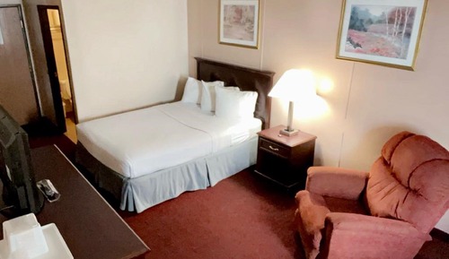 Standard Room, 1 Queen Bed, Non Smoking