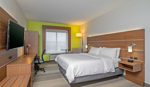 Standard Room, 1 King Bed