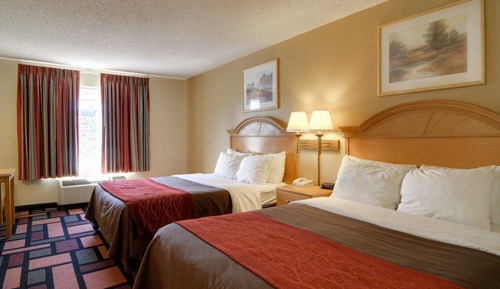 Standard Room, 2 Queen Beds, Non Smoking