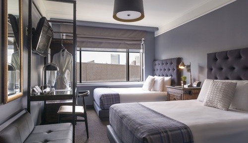 Deluxe Room, 2 Double Beds (2 Pax)