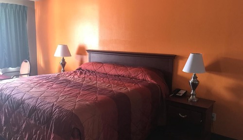 Standard Room, 1 King Bed, Non Smoking