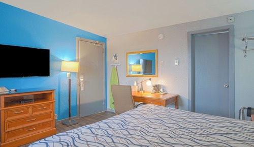 Room, 1 King Bed, Non Smoking