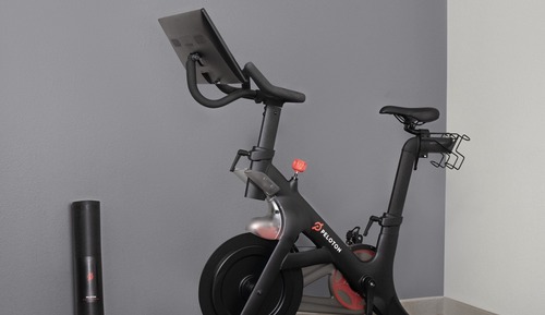 Room, 1 King Bed (Peloton)
