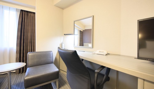 Universal Room, Non Smoking (For 1 Person)