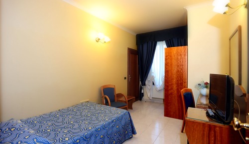 Double Room Single Use