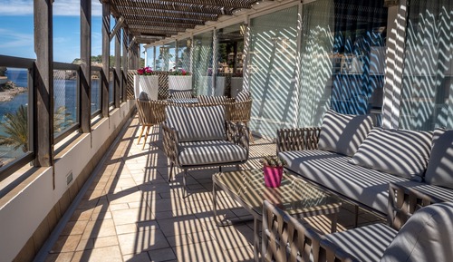 Premium Suite, Terrace, Partial Ocean View