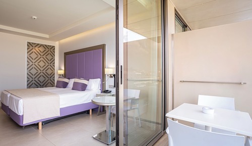City Double Room, City View