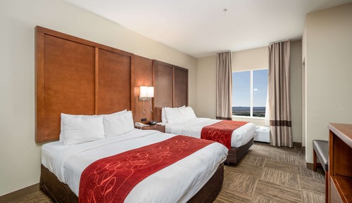 Suite, 2 Queen Beds, Accessible, Non Smoking