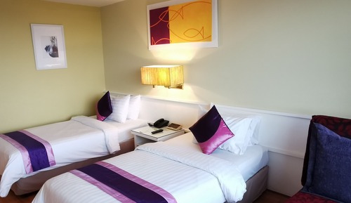 Deluxe Room, River View