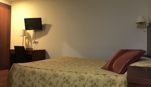 Economy Double Room, Private Bathroom (Interior)