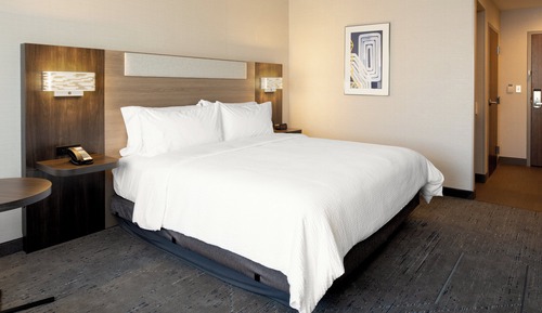 Standard Room, 1 King Bed