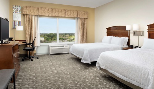 Room, 2 Queen Beds, Accessible (Mobility & Hearing, Roll-In Shower)