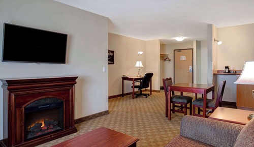 Suite, 1 King Bed, Non Smoking