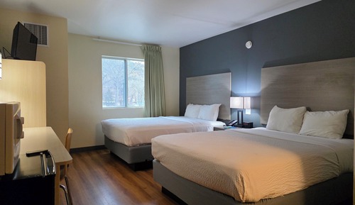 Standard Room, 2 Queen Beds, Non Smoking