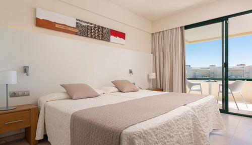 Family Room, 2 Bedrooms, Connecting Rooms