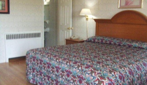 Standard Room, 1 King Bed