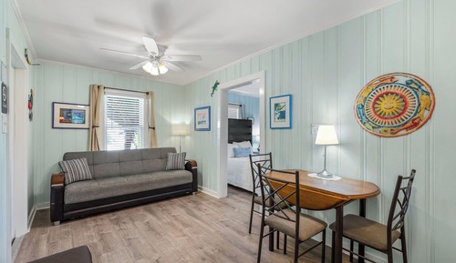 Deluxe Suite, Multiple Beds