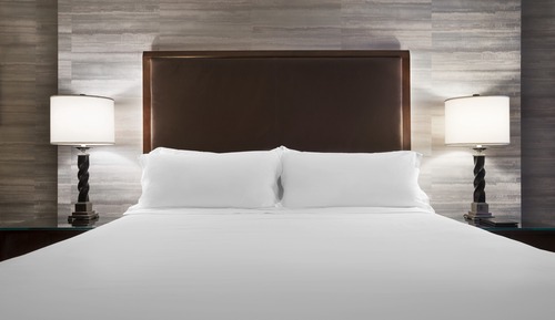 Grand Suite, 1 King Bed with Sofa bed, Non Smoking