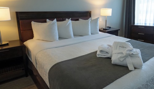 Deluxe Studio, 1 King Bed