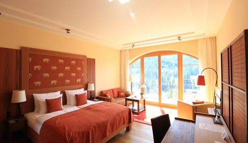 Large Double Room Retreat