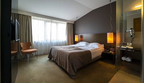Small Suite (Free Safe, Free Fitness & Sauna)