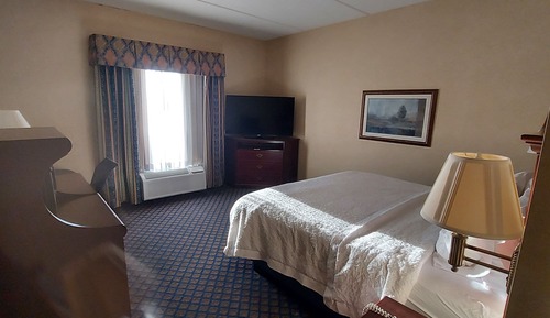 One king bed non smoking
